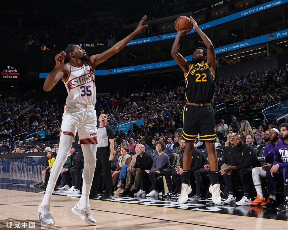 装的公鹿 装的公鹿