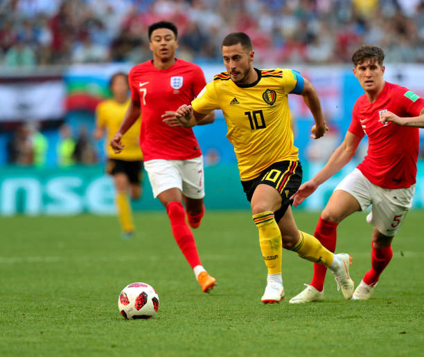 凭借中场 凭借中场