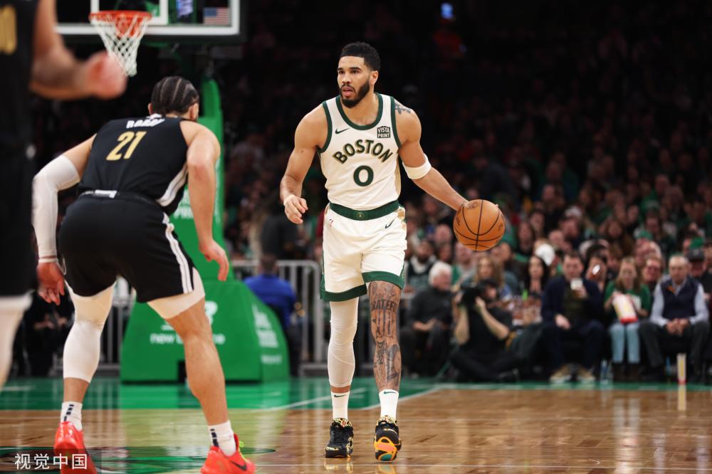 保持定力增强信心 走好高质量发展之路——习近平总书记重要讲话为新时代新征程民营企业发展指明前进方向.