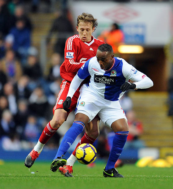 并通过定位 并通过定位